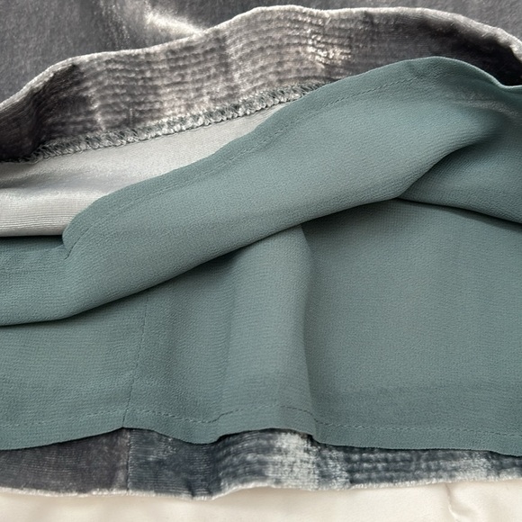 J. Crew Velvet Tank Top Scoop Neck in Gentle Sea 6 - Picture 9 of 15